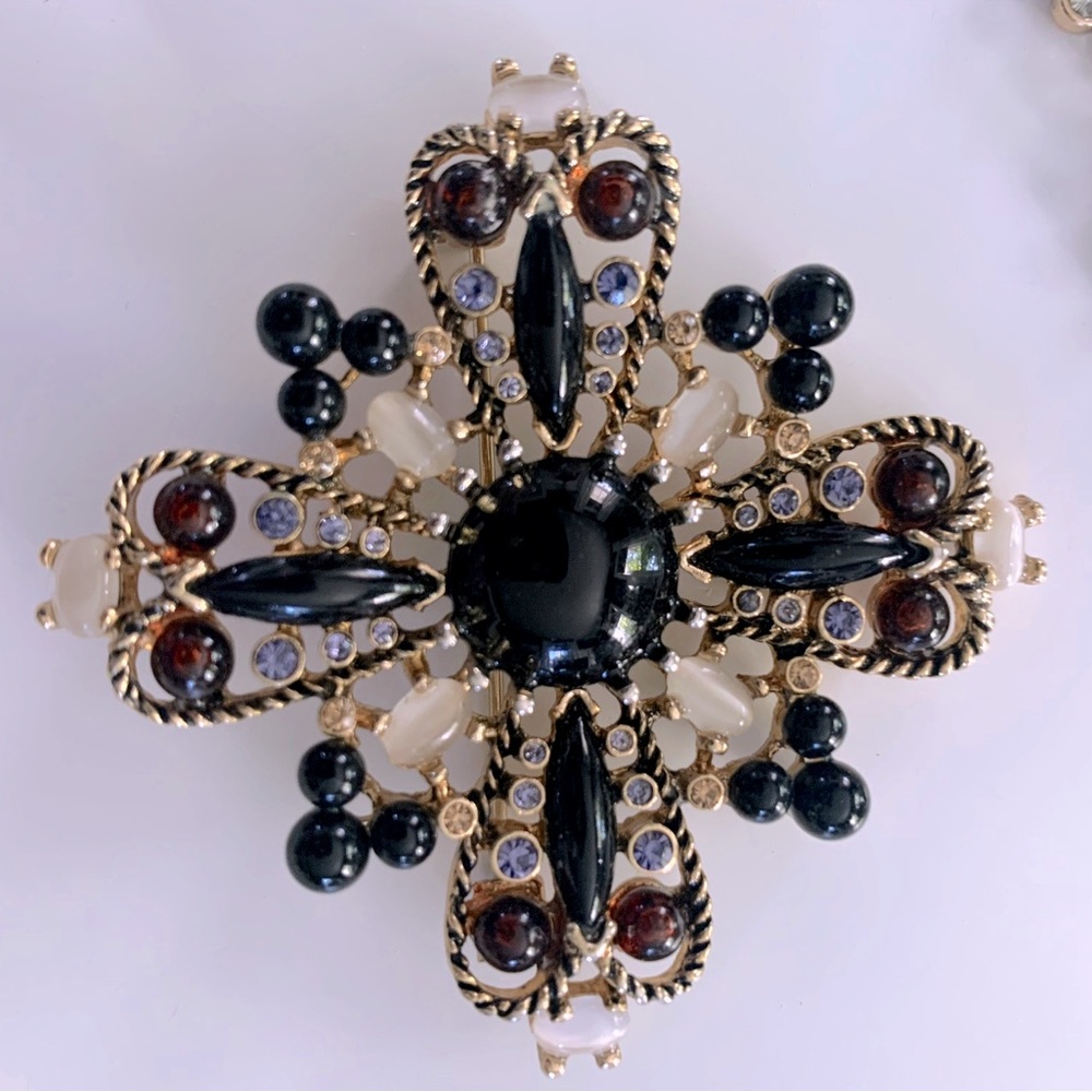 Large Liz Claiborne Brooch Pin Gold Toned Black Blue Pearl Opal Beads